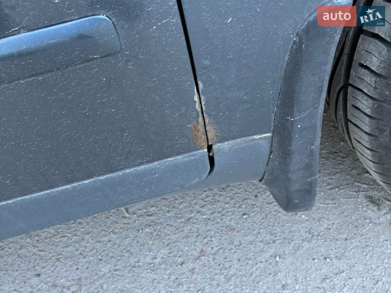 Седан Audi A4 2001 в Дніпрі фото 22 Седан Audi A4 2001 в Дніпрі