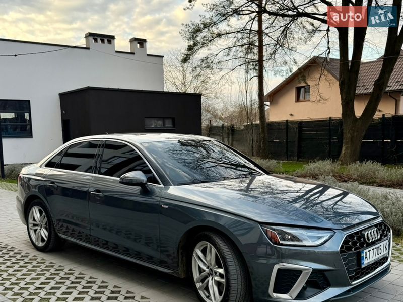 Седан Audi A4 2020 в Ивано-Франковске