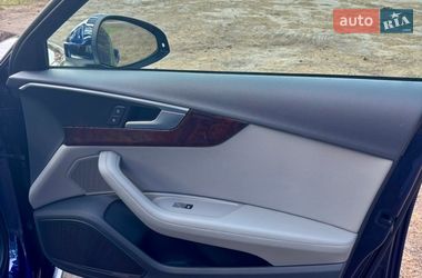 Седан Audi A4 2018 в Сумах