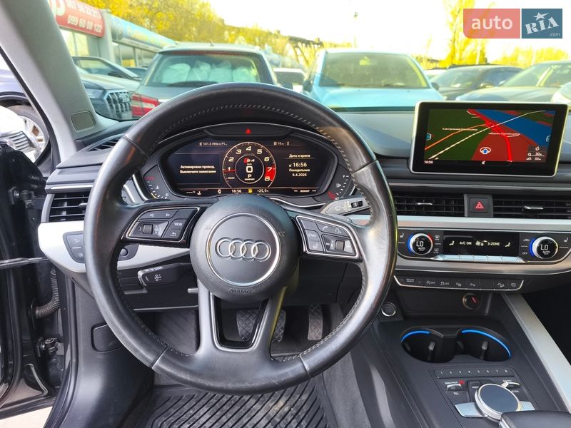 Седан Audi A4 2016 в Днепре