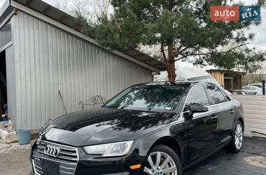 Седан Audi A4 2019 в Львові