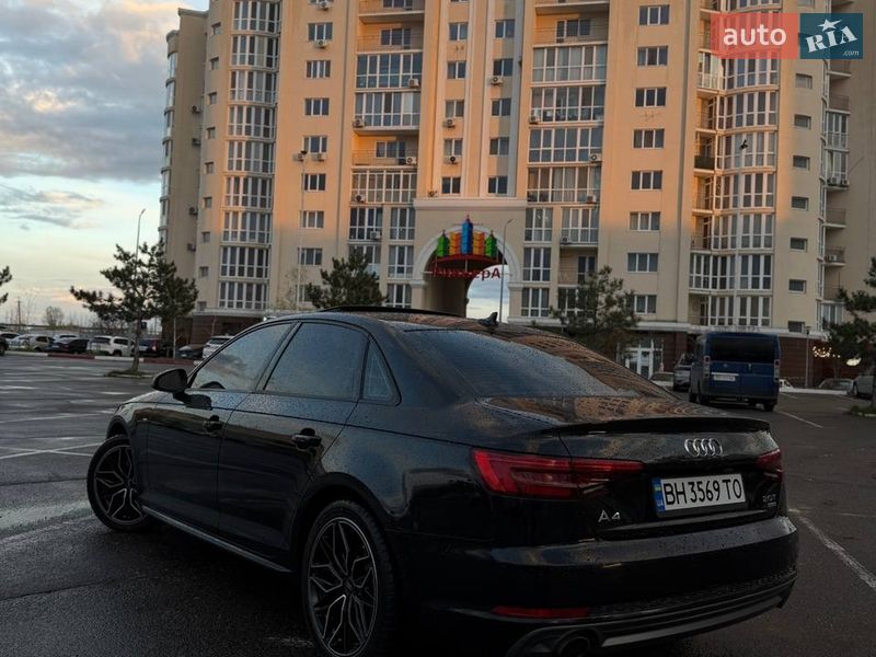 Седан Audi A4 2016 в Николаеве