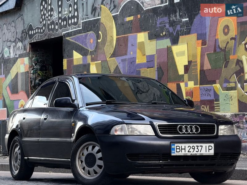 Седан Audi A4 1997 в Одессе
