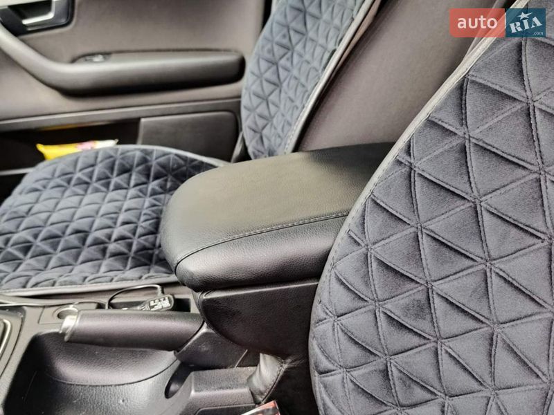 Універсал Audi A4 2006 в Хотині