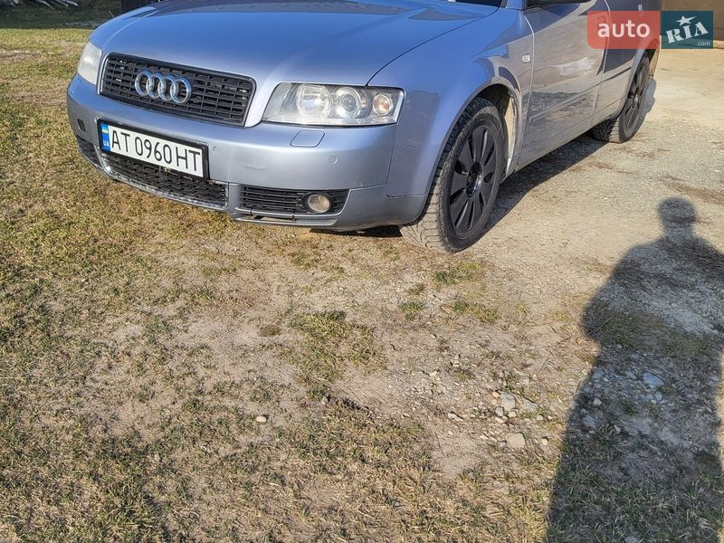 Седан Audi A4 2002 в Коломые