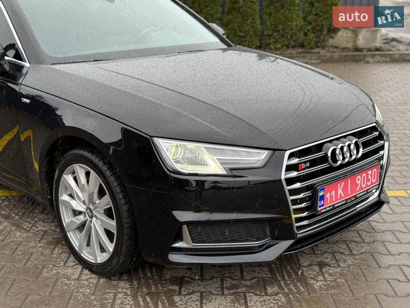 Седан Audi A4 2019 в Виннице