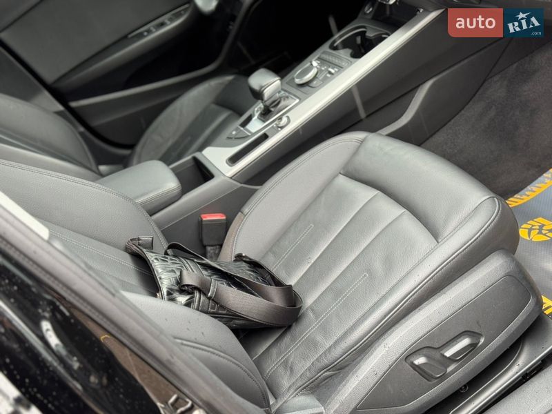 Седан Audi A4 2019 в Виннице