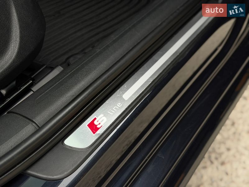 Седан Audi A4 2014 в Житомире