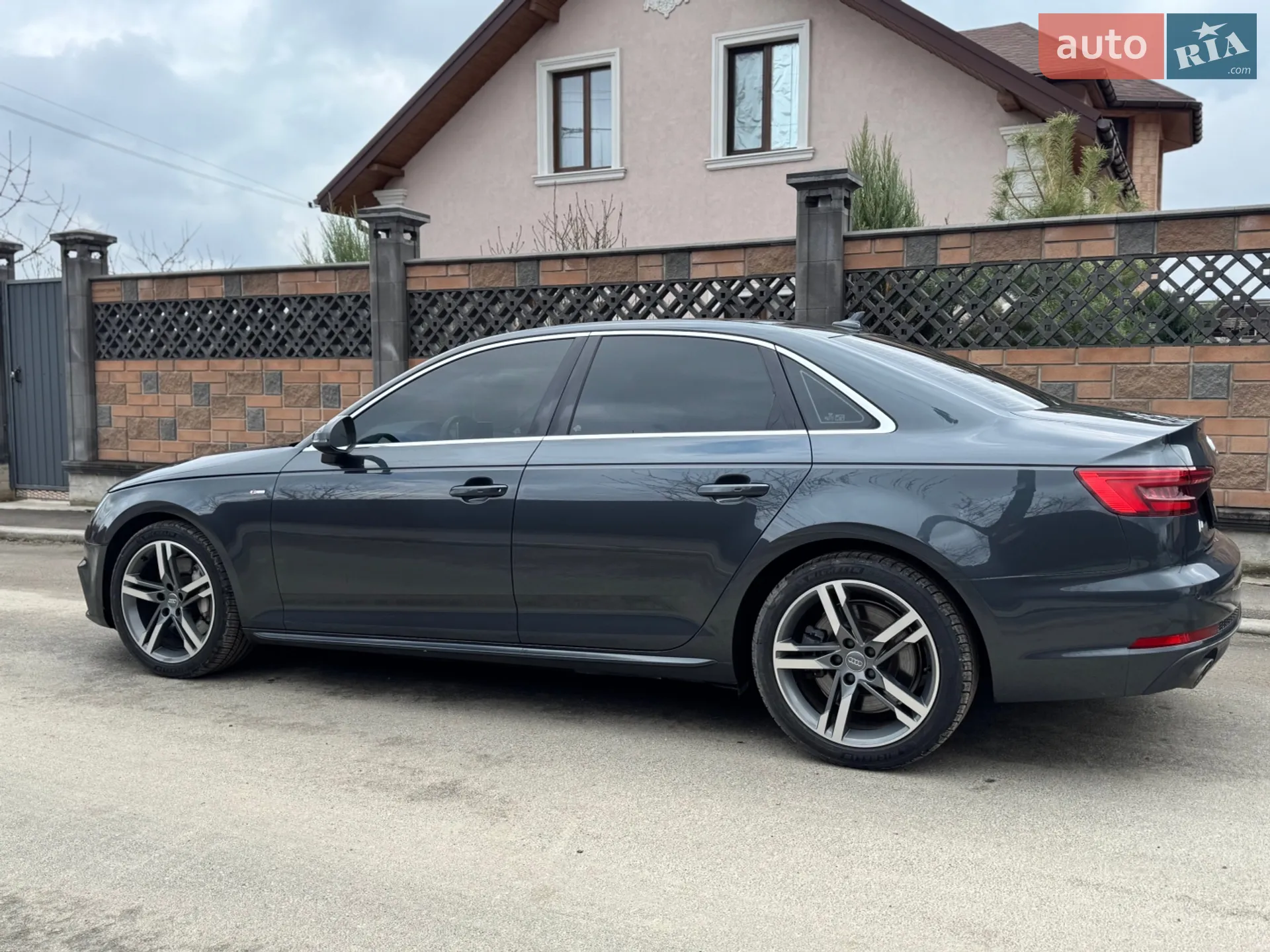 2016 Audi A4 - мініатюра 5