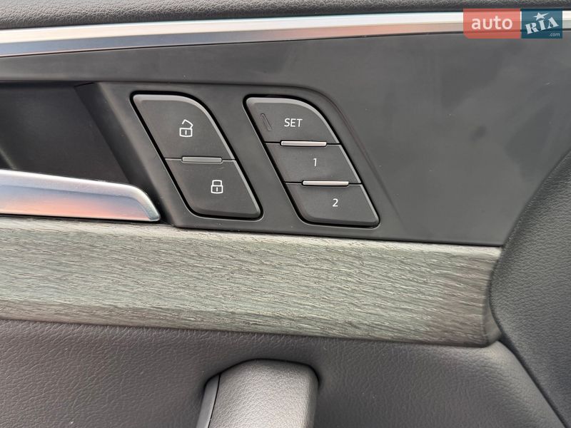 Седан Audi A4 2017 в Києві фото 20 Седан Audi A4 2017 в Києві