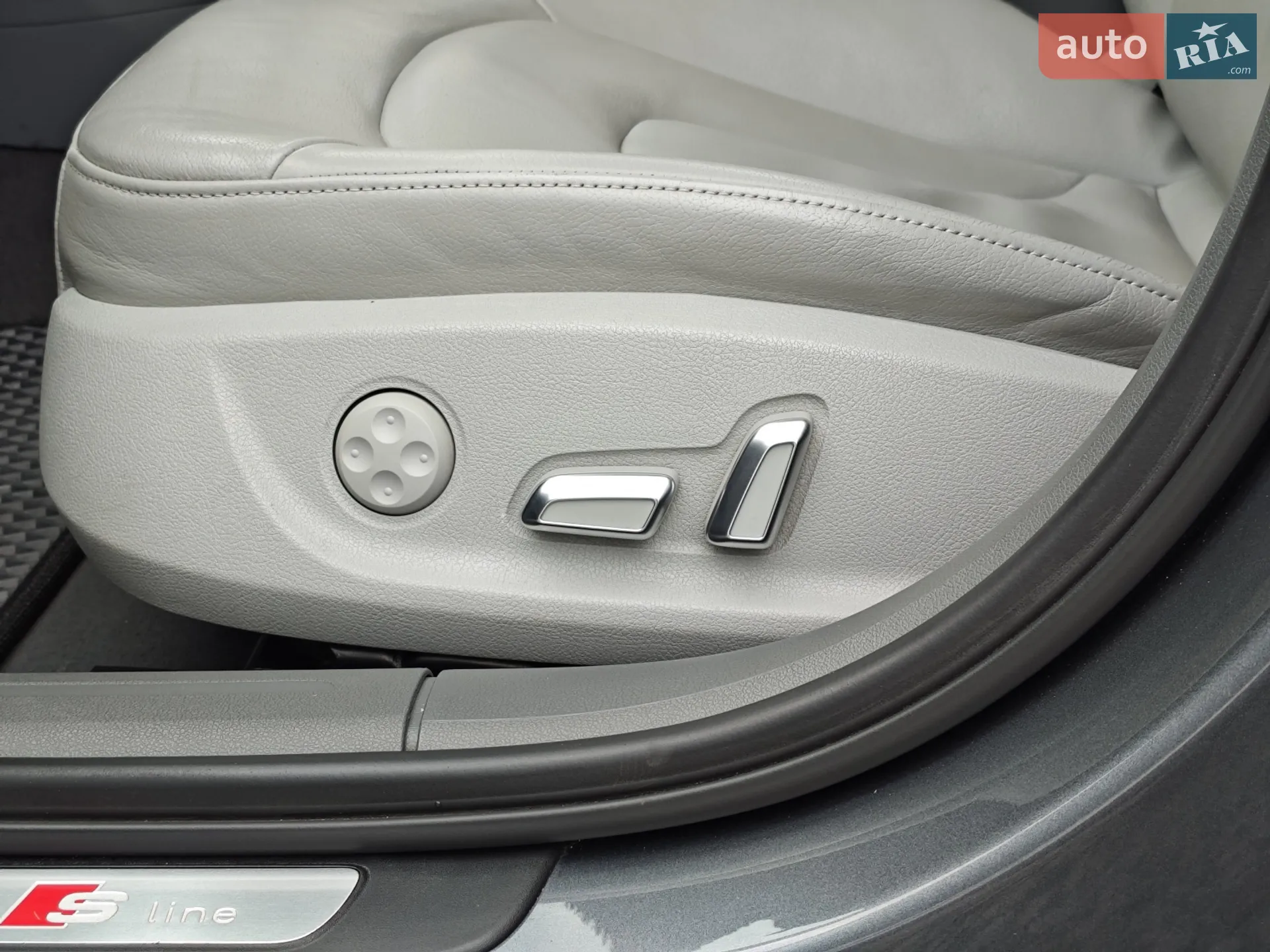 2013 Audi A4 - мініатюра 11