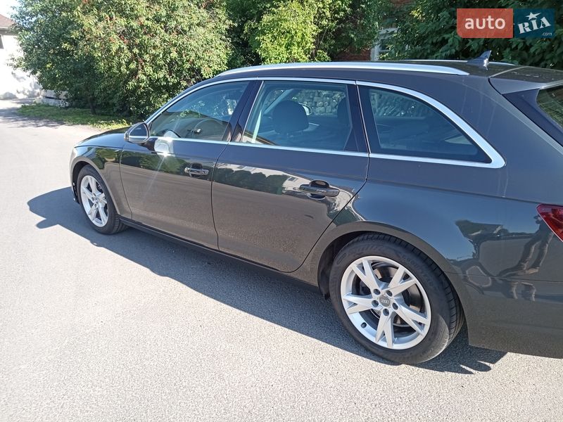 Універсал Audi A4 2017 в Луцьку
