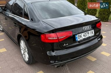 Седан Audi A4 2015 в Вараше