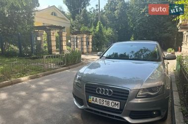 Седан Audi A4 2011 в Киеве