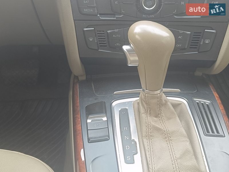 Седан Audi A4 2012 в Карловке фото 8 Седан Audi A4 2012 в Карловке