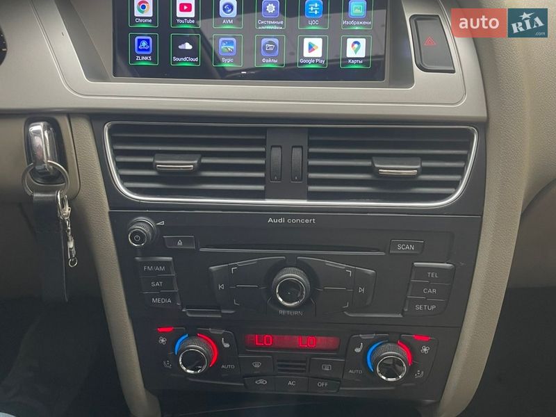 Седан Audi A4 2012 в Дніпрі