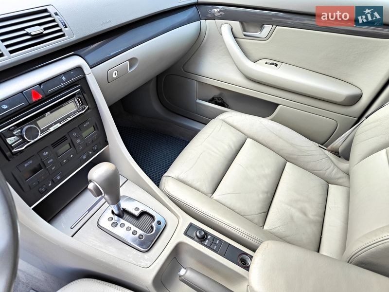Седан Audi A4 2004 в Києві фото 35 Седан Audi A4 2004 в Києві