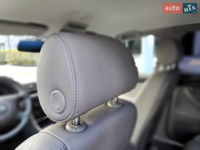 Седан Audi A4 2004 в Києві фото 42 Седан Audi A4 2004 в Києві