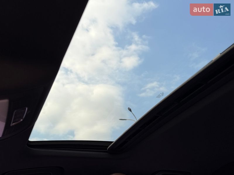 Седан Audi A4 2013 в Житомирі