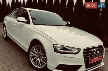 Седан Audi A4 2015 в Городку