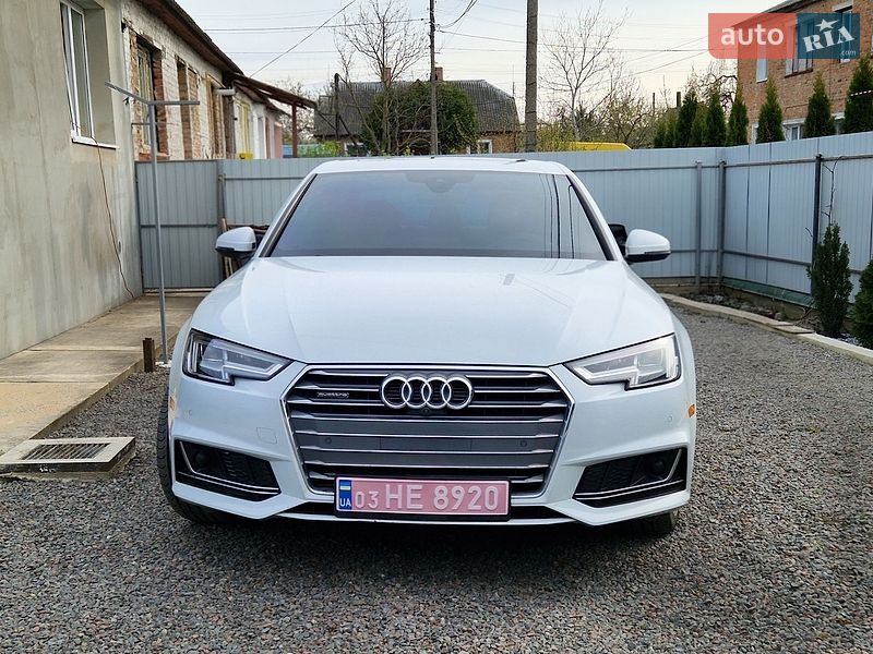 Седан Audi A4 2017 в Нововолинську