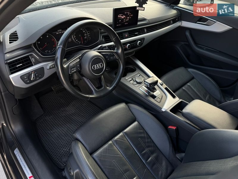 Универсал Audi A4 2018 в Киеве