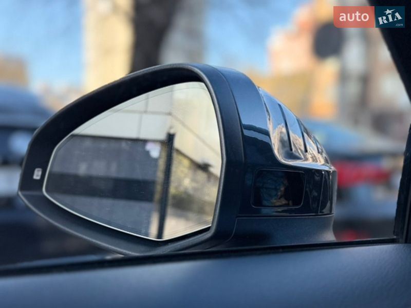 Седан Audi A4 2021 в Киеве