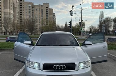 Седан Audi A4 2002 в Киеве