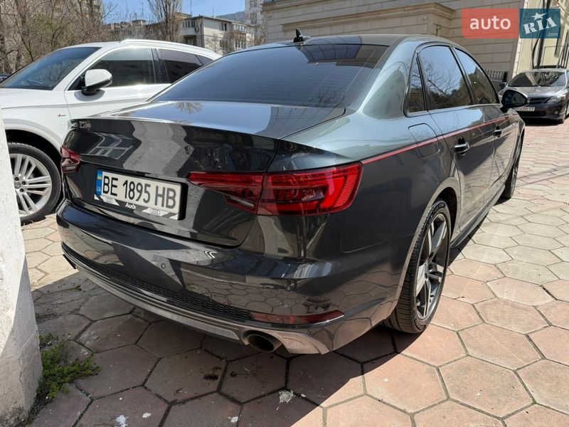 Седан Audi A4 2016 в Одесі