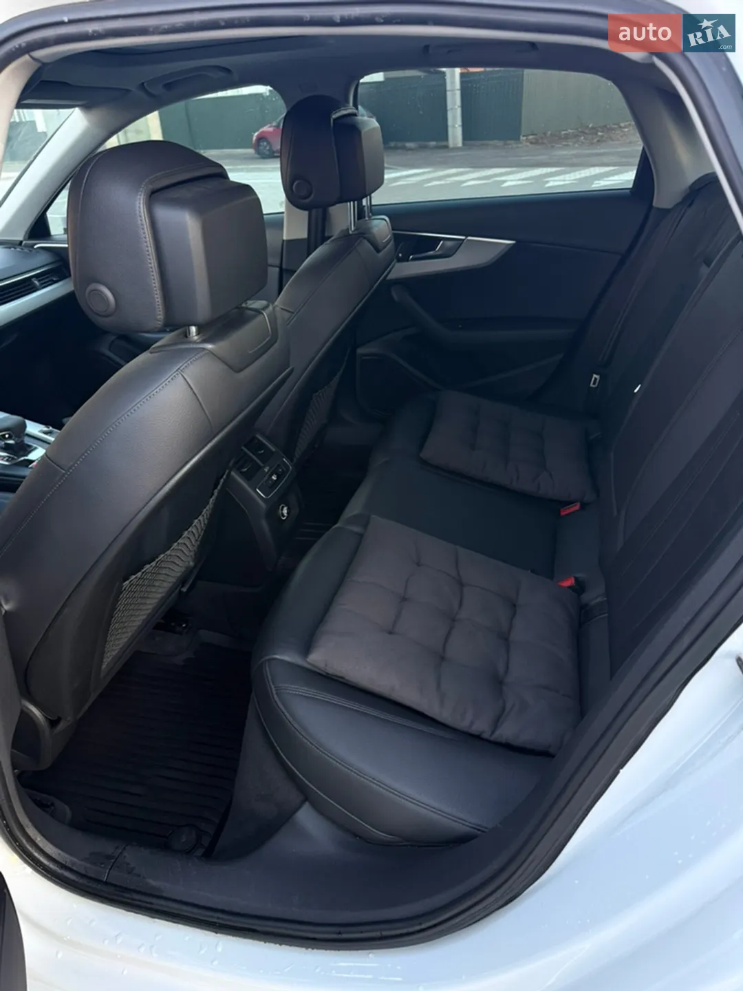 2016 Audi A4 - мініатюра 16