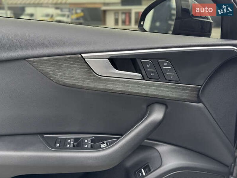 Седан Audi A4 2019 в Києві