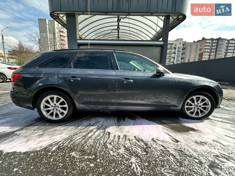 Универсал Audi A4 2016 в Хмельницком