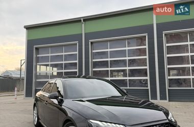 Седан Audi A4 2023 в Івано-Франківську