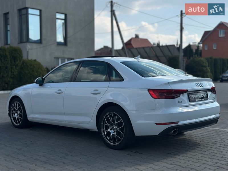 Седан Audi A4 2017 в Луцьку