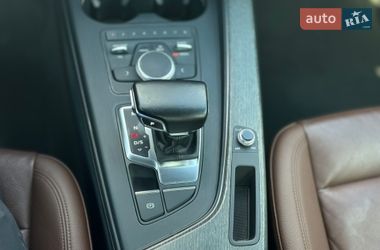 Седан Audi A4 2017 в Луцьку