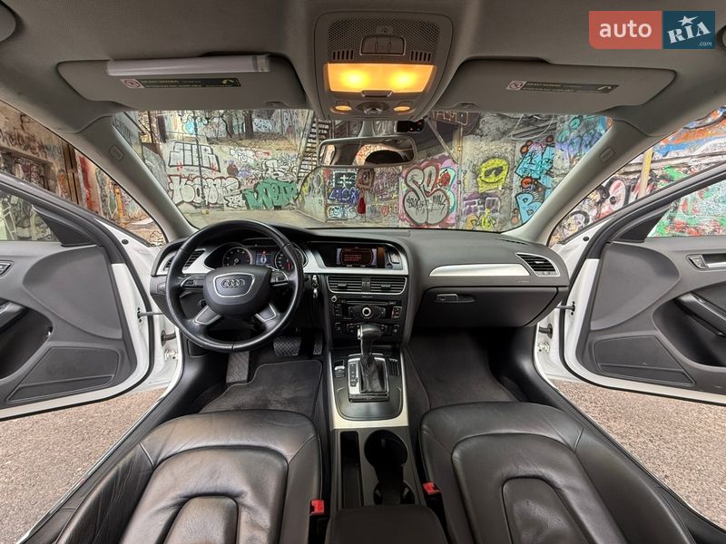 Седан Audi A4 2014 в Одессе