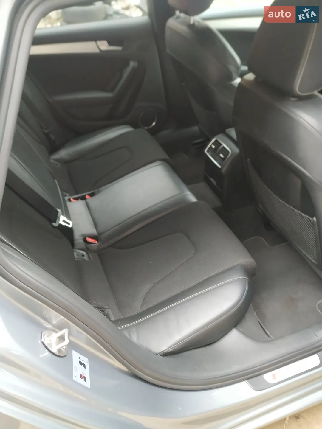 2011 Audi A4 - мініатюра 12