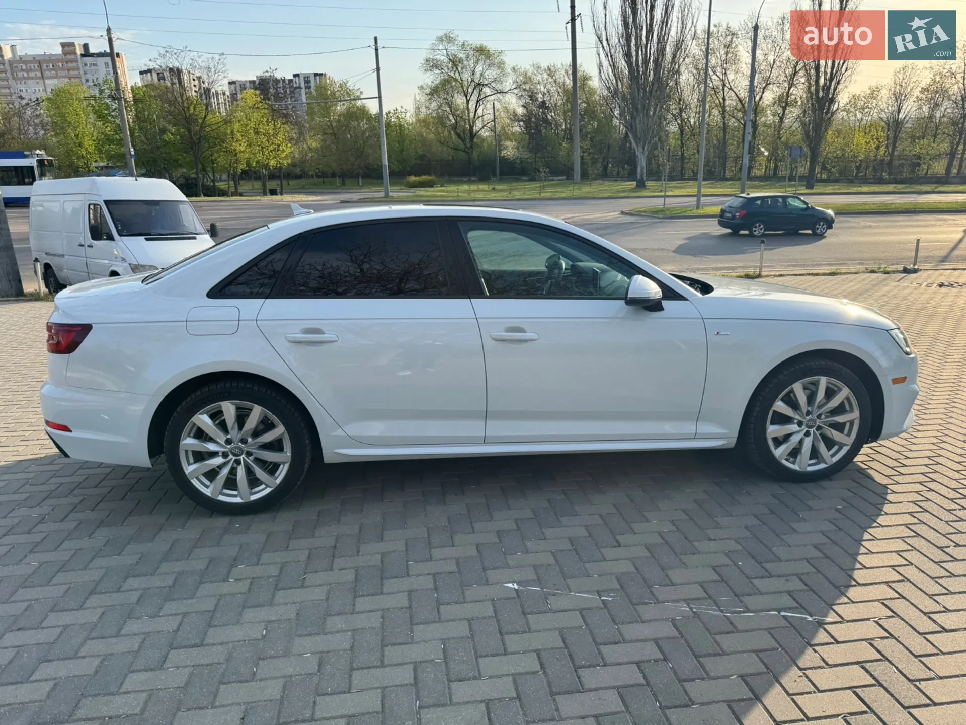 2018 Audi A4 - мініатюра 5