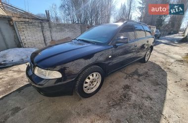 Универсал Audi A4 2000 в Киеве