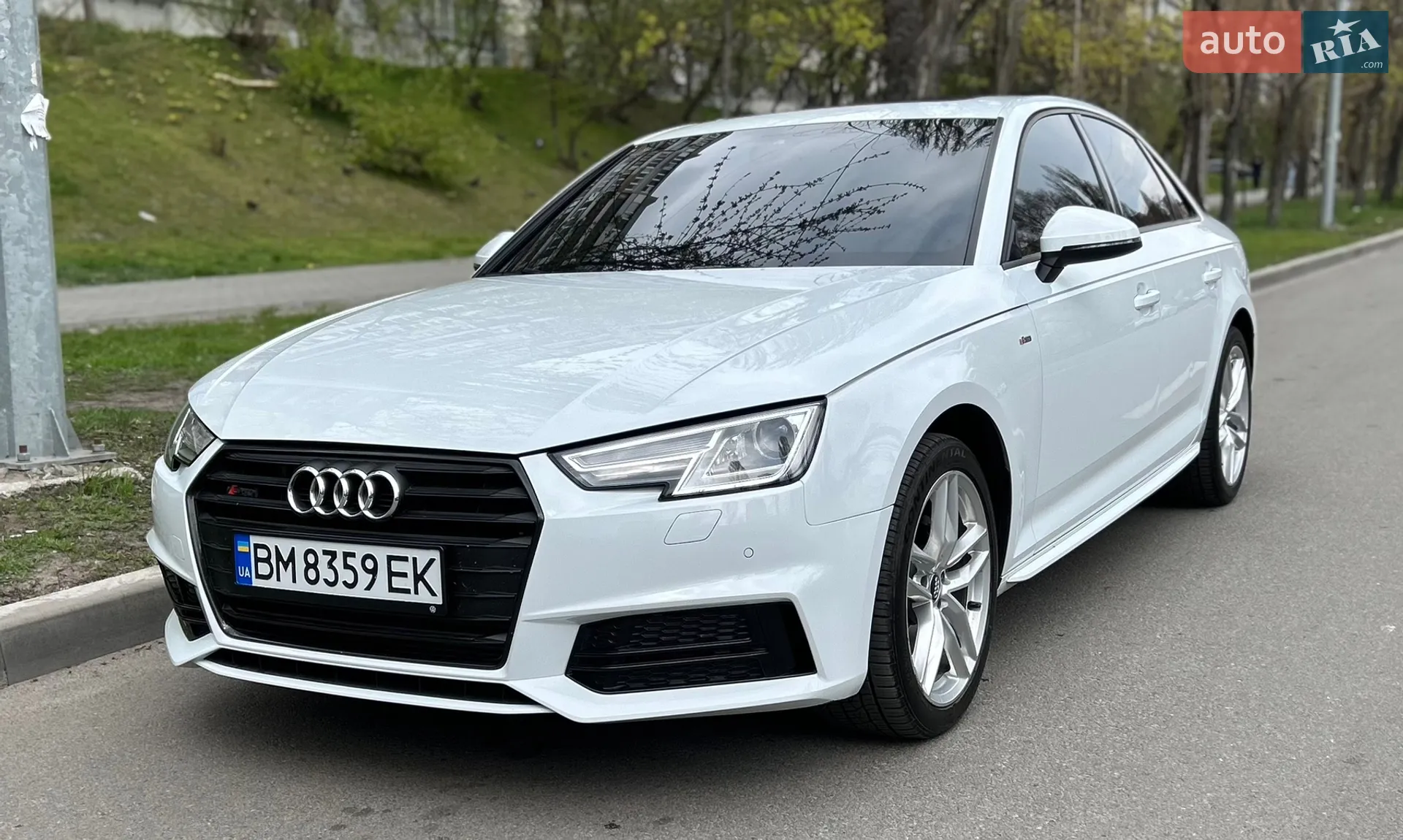 2017 Audi A4 - фото 1