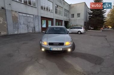 Седан Audi A4 2001 в Ровно
