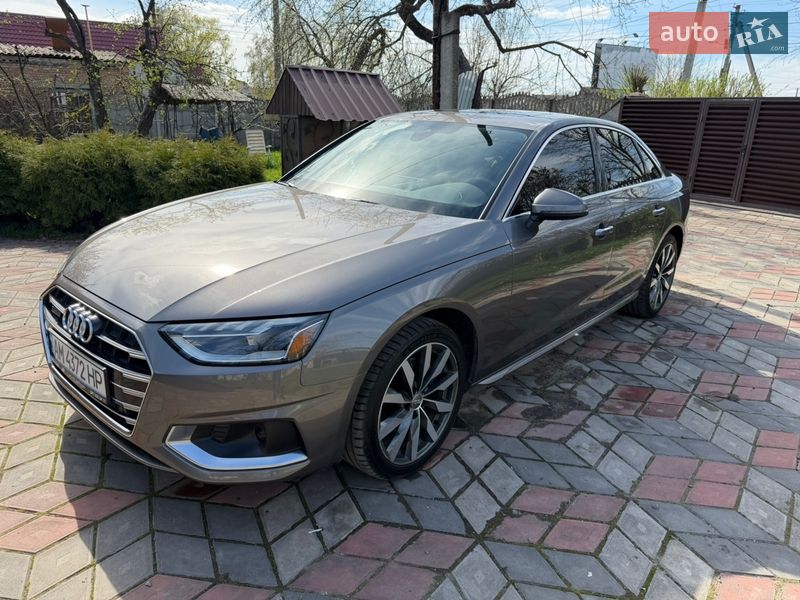 Седан Audi A4 2022 в Бердичеве