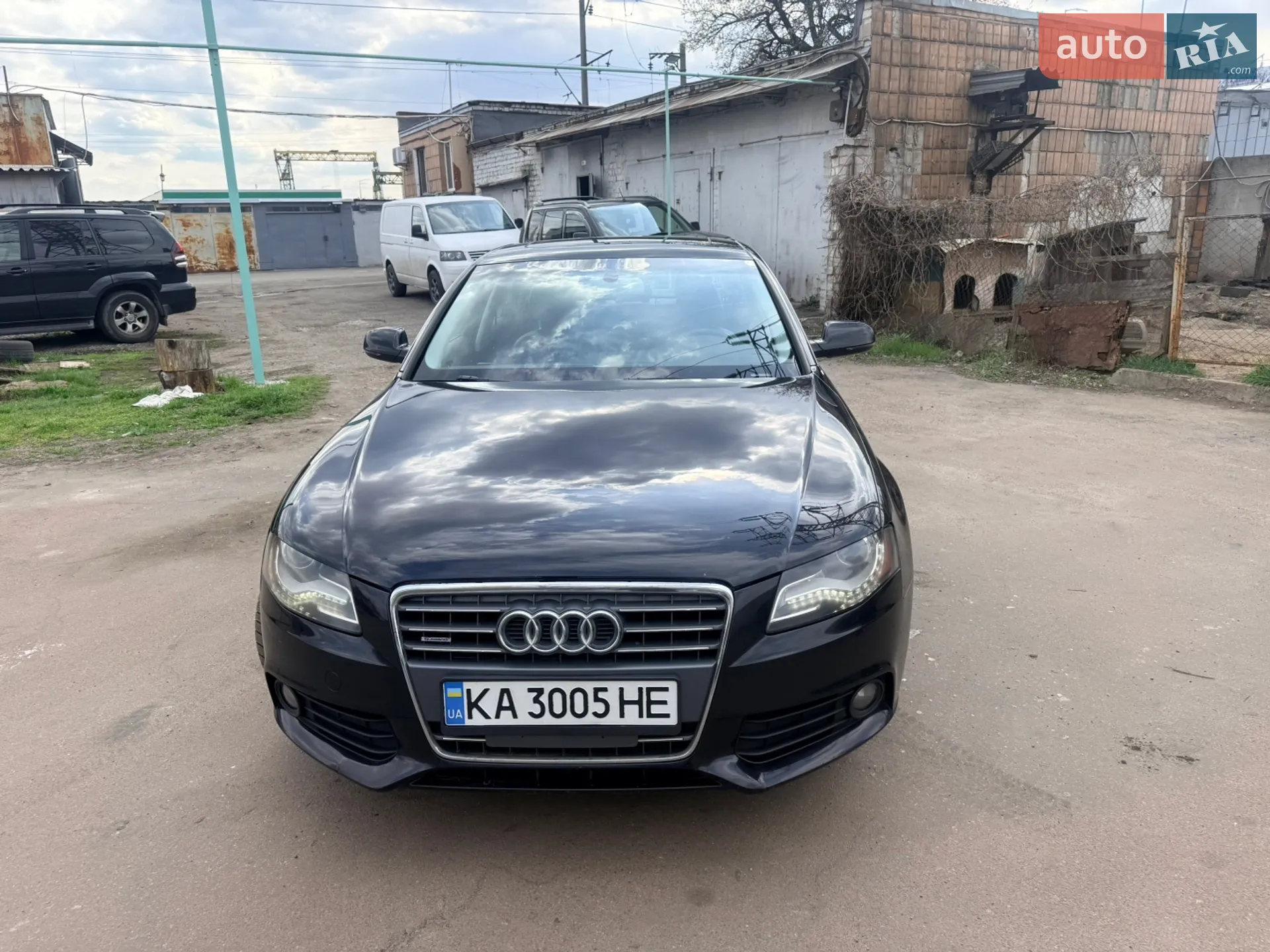 2010 Audi A4 - мініатюра 3