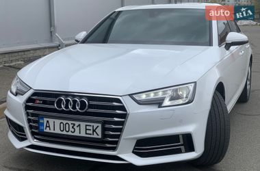 Седан Audi A4 2016 в Борисполе