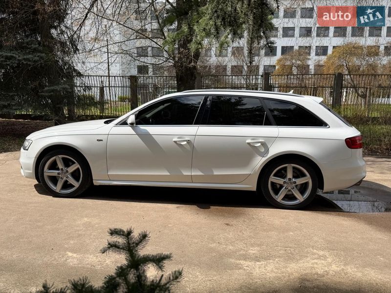 Audi A4 2014