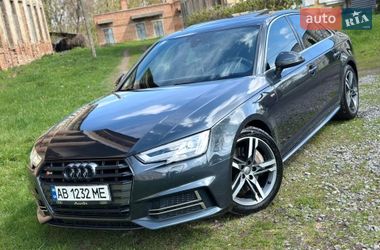 Седан Audi A4 2017 в Виннице