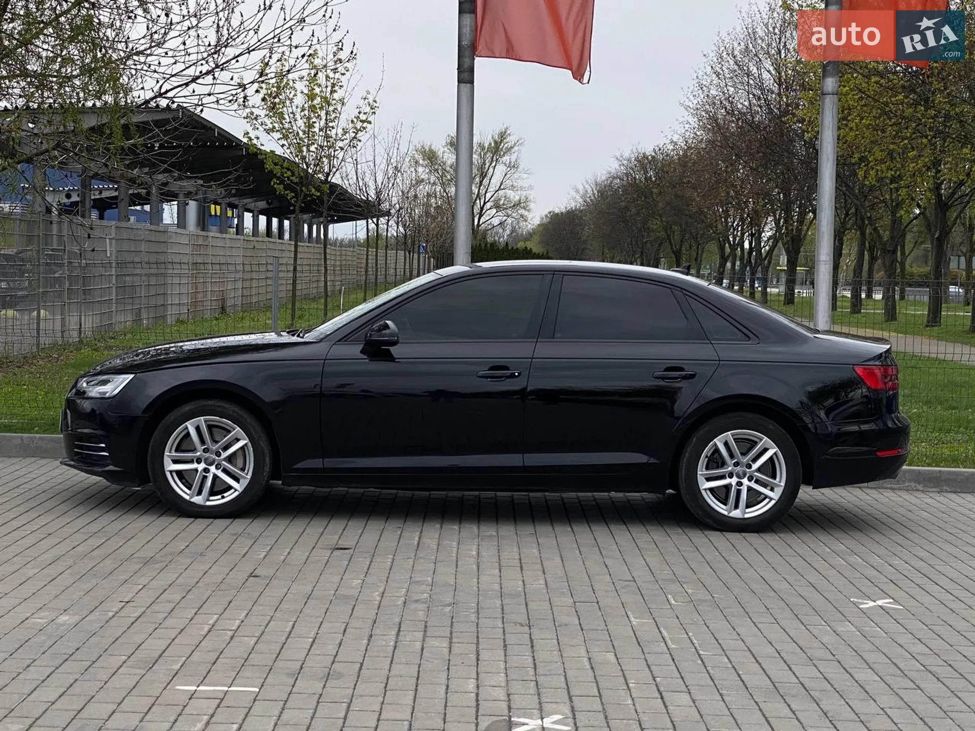 2017 Audi A4 - мініатюра 5