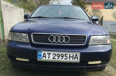 Седан Audi A4 1998 в Лісному Хлібичині