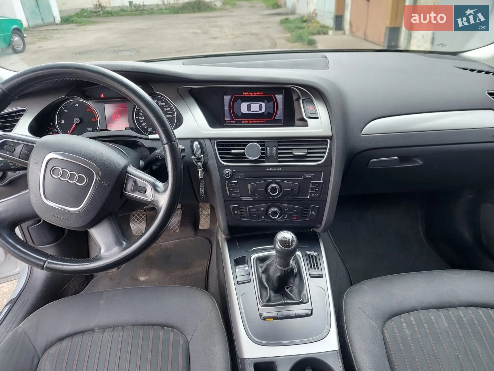 2010 Audi A4 - мініатюра 8