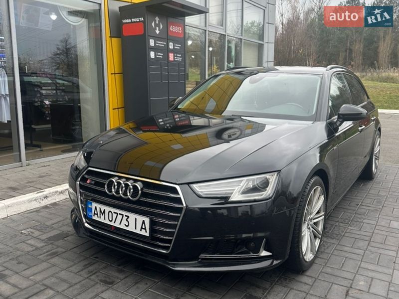 Audi A4 2016